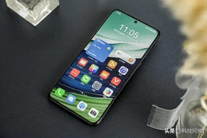 人脸识别功能是否值得在手机屏幕上多打孔？华为 Mate60 系列给出答案
