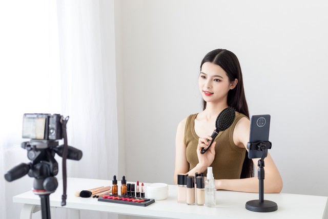 网红是做什么的