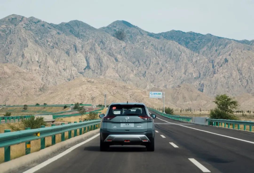 动力强、四驱更强的城市SUV!试驾全新一代奇骏