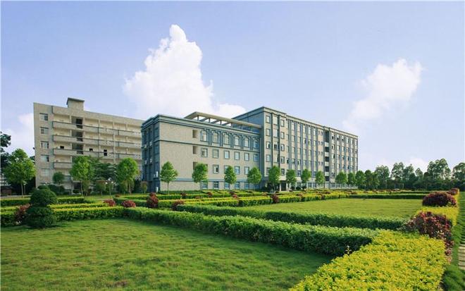 广西物流职业技术学院男