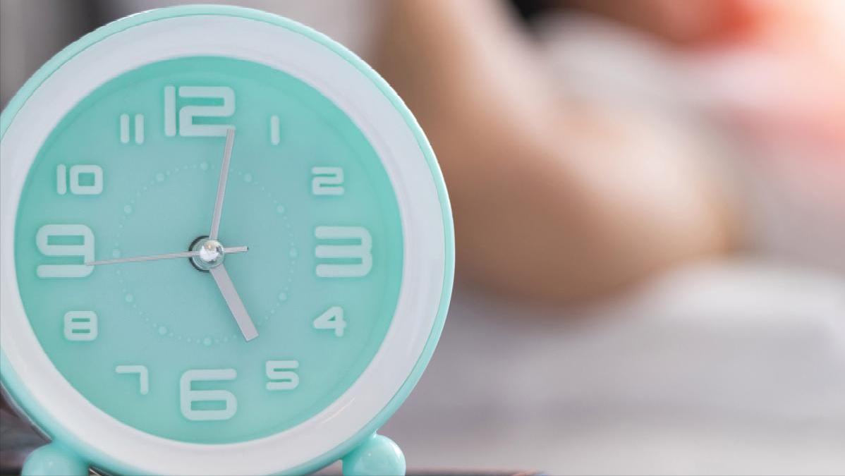 睡着玩手机的正确姿势