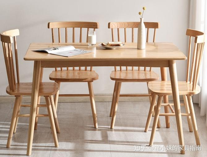 详细阅读:实木餐桌怎么选?优缺点有哪些?一文带你了解 实木餐桌怎么选?优缺点有哪些?一文带你了解