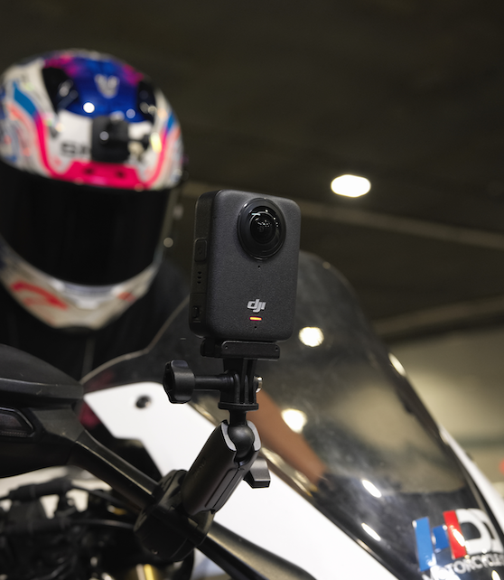 详细阅读:这款全景相机再现“F1”的极速镜头 |开始使用 DJI OSMO 360 这款全景相机再现“F1”的极速镜头 |开始使用 DJI OSMO 360