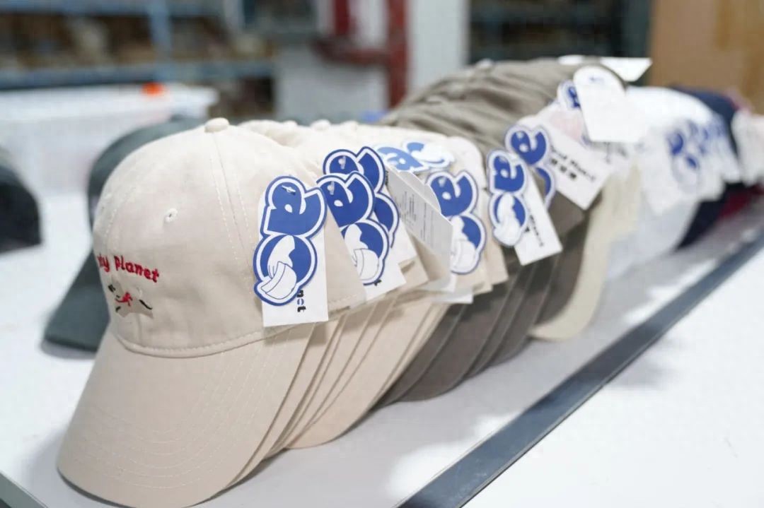 对一刀切说不！拼多多店主把投诉变成十亿生意，专治“大头尴尬”